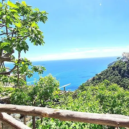 Casa Sopramare Casa Panoramica Con Giardino *