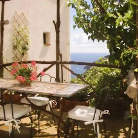 度假居 Casa Sopramare Casa Panoramica Con Giardino 阿马尔菲
