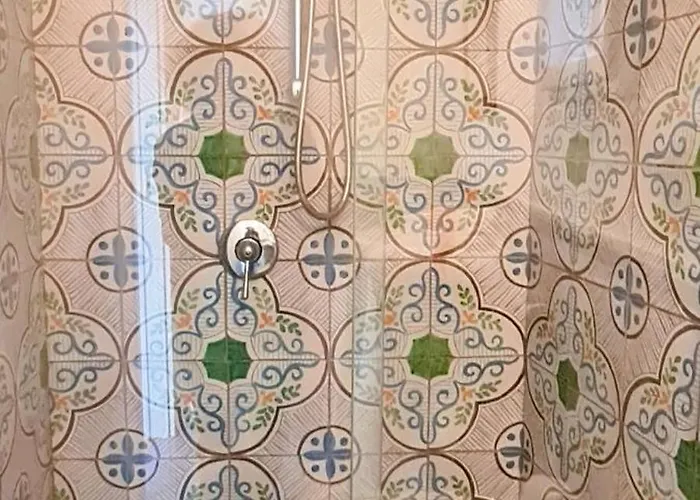 Casa Sopramare Casa Panoramica Con Giardino Holiday home *