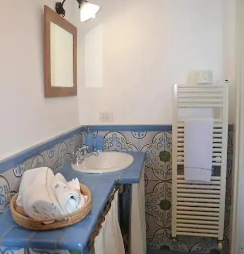 Holiday home Casa Sopramare Casa Panoramica Con Giardino Amalfi