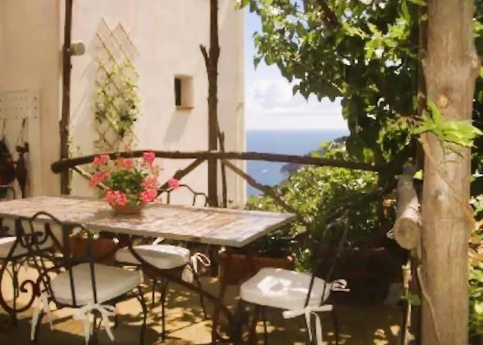 Holiday home Casa Sopramare Casa Panoramica Con Giardino Amalfi