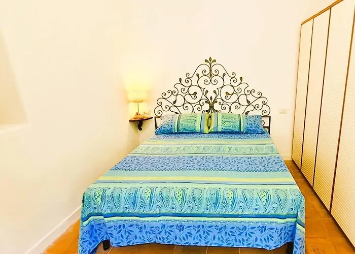 Holiday home Casa Sopramare Casa Panoramica Con Giardino