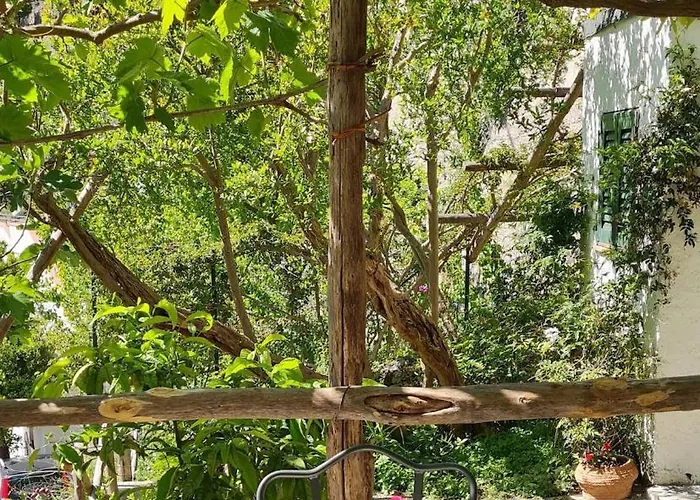 Holiday home Casa Sopramare Casa Panoramica Con Giardino