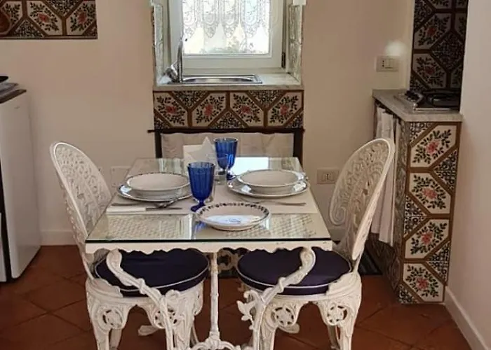 Casa Sopramare Casa Panoramica Con Giardino Holiday home