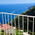 Casa Sopramare Casa Panoramica Con Giardino Amalfi